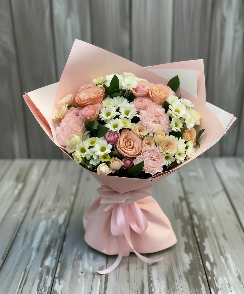 Букет цветов из: Гвоздики, Розы и Хризантемы в Зее