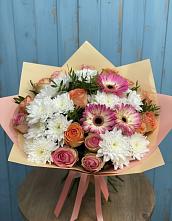 Букет цветов из:  Розы, Герберы и Хризантемы в Зее
