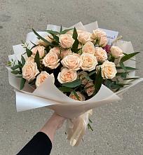 Букет Кремовые розы Латте в Зее