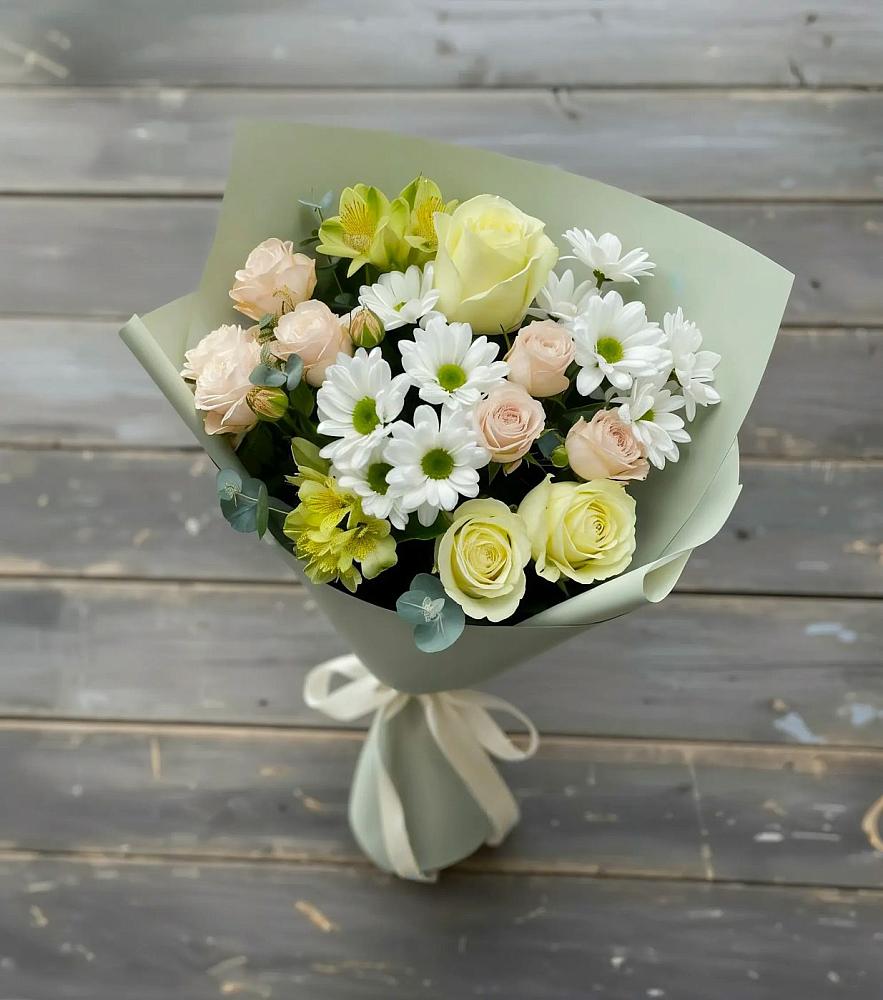Букет цветов из: Альстромерии, Розы и Хризантемы в Зее