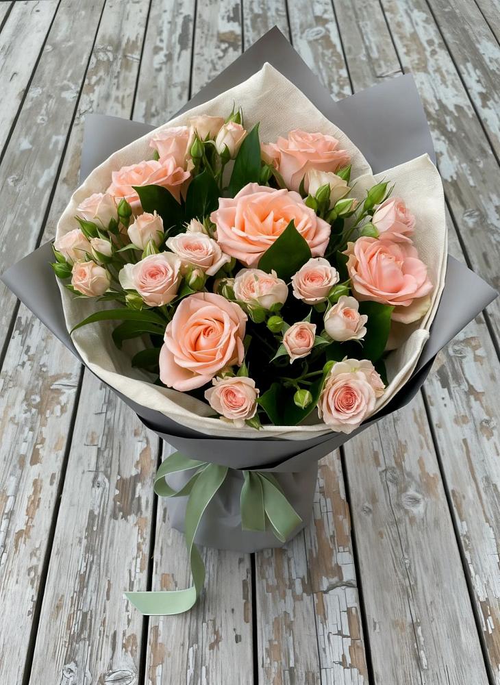 Букет цветов из: Розы в Зее