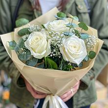 Букет цветов из:  Розы в Зее