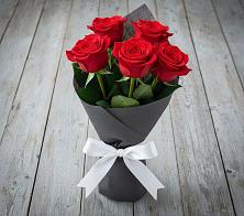 Букет 5 Красных роз Эдлесс Лав #REPLACE_PRED# Зее