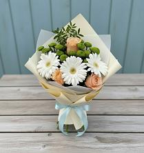 Букет цветов из:  Герберы, Розы и Хризантемы в Зее