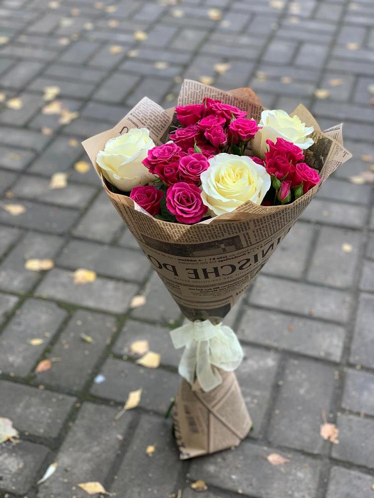 Букет цветов из: Розы в Зее