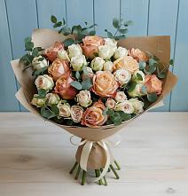 Букет цветов из:  Альстромерии и Розы #REPLACE_PRED# Зее